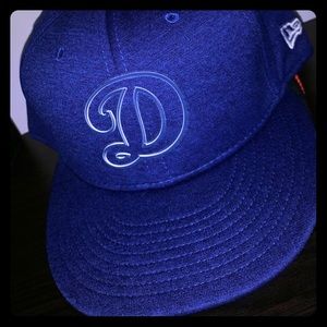 Dodgers NE fitted size 8 baseball hat blue new era
